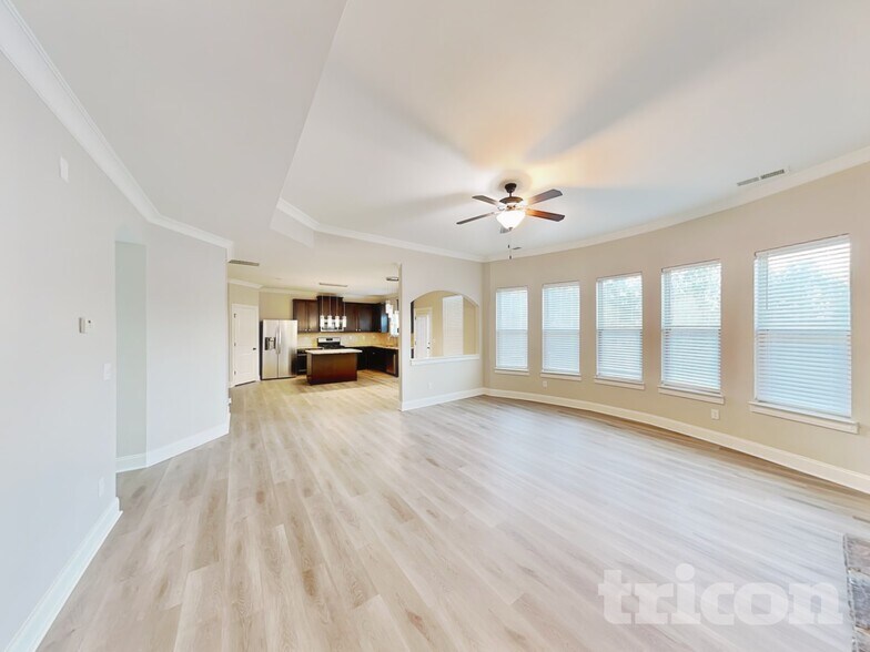 Building Photo - 544 Georgia Cir