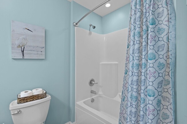 Building Photo - 360 Island Rd