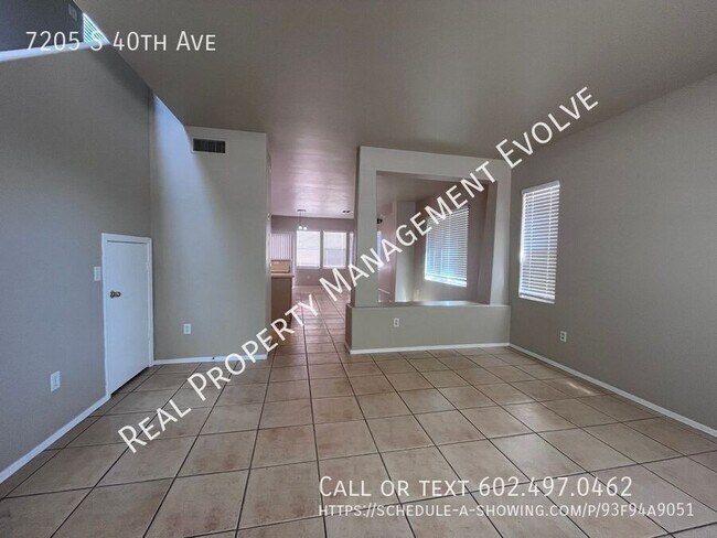 Building Photo - 7205 S 40th Ave