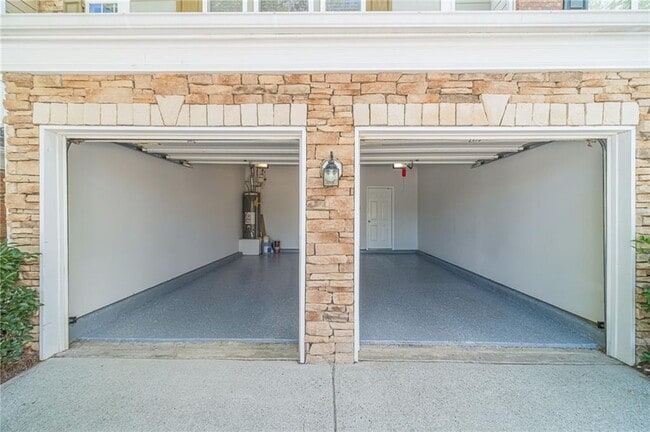 Building Photo - 2061 Fosco Dr NW