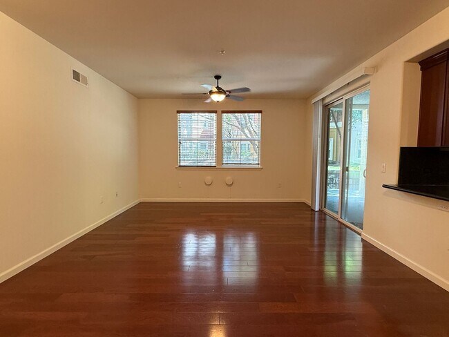 Building Photo - Modern 3 Bedroom 2 Bathroom Condo at the Monte Vista in Downtown San Jose