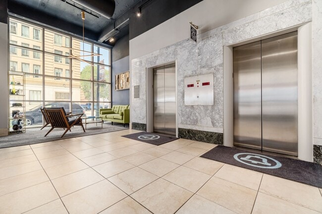 Building Photo - 110 N 3rd St