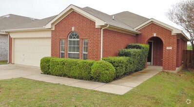 Building Photo - 3 Bedroom in Eagle Mountain-Saginaw Schools