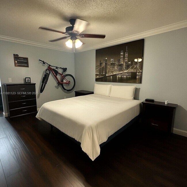 Building Photo - 2527 NW 49th Terrace