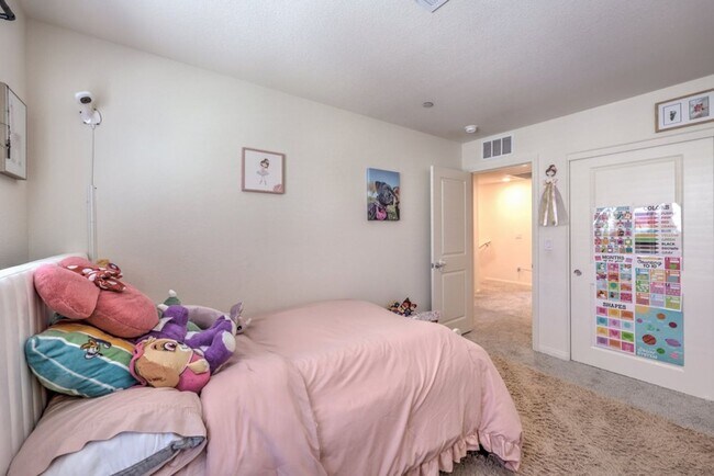Building Photo - 6816 Citron Mist Ct