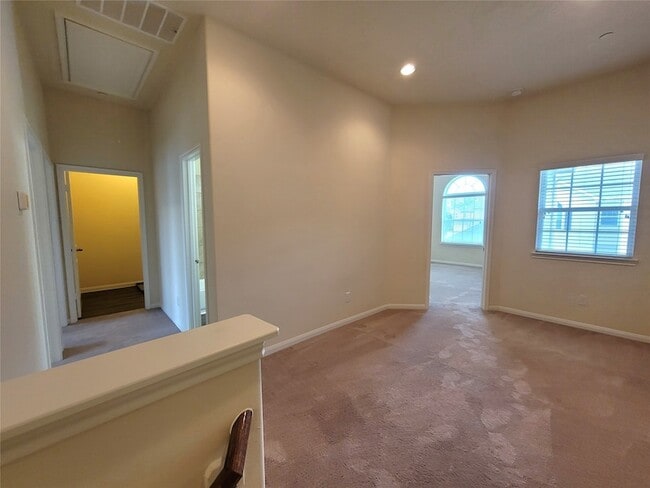 Building Photo - 2243 Bermuda Shores Dr