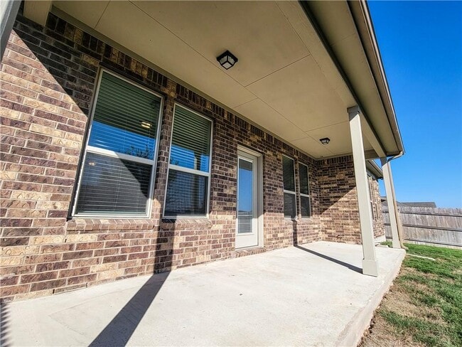 Building Photo - 3613 Texel Ln