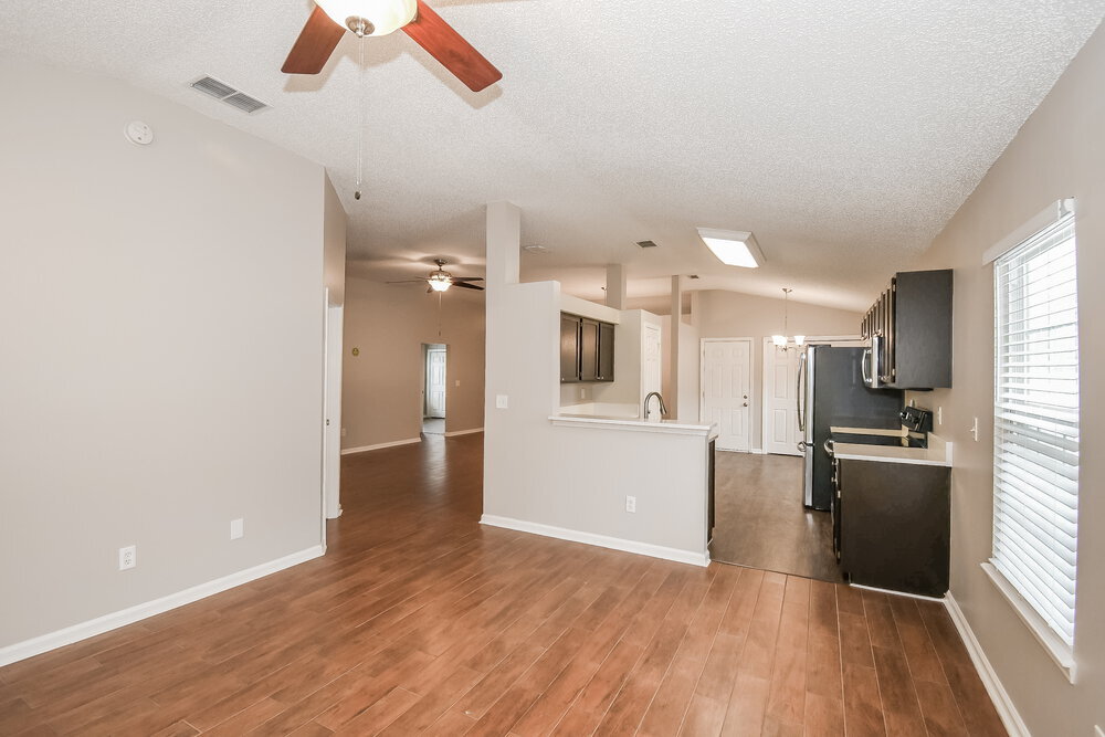 Building Photo - 1810 Dartmouth Dr