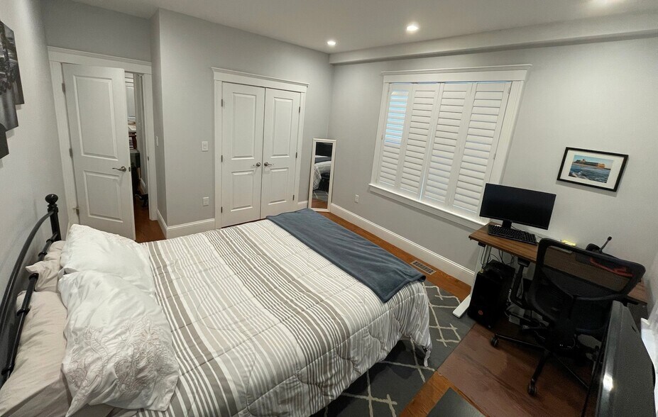 Building Photo - 102 Neponset Ave