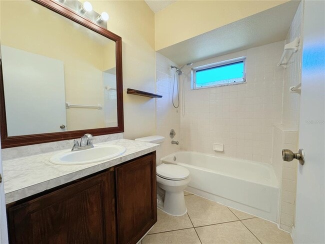 Building Photo - 2436 Deermeadow Dr