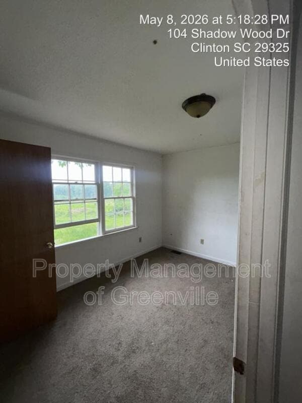 Building Photo - 104 Shadow Wood Dr
