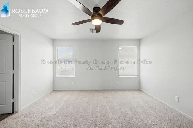 Building Photo - 3520 N La Paz Dr