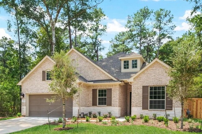 Building Photo - 347 Skyline Ridge Dr