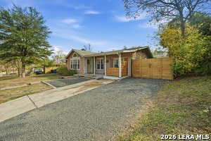 Building Photo - 126 Shadow Hill Dr