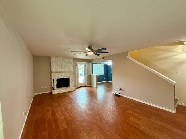 Building Photo - 3408 Ambleside Dr