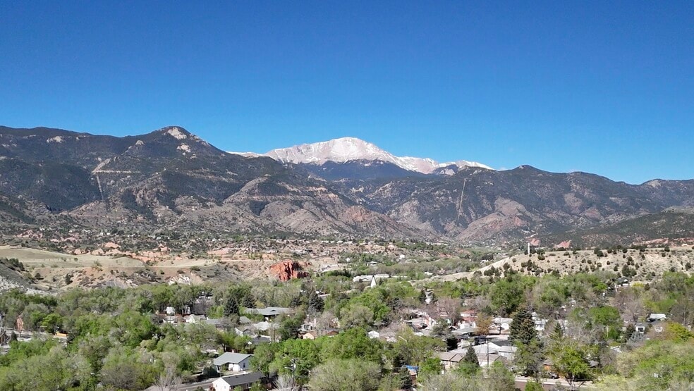 Building Photo - 516 Winnie Way