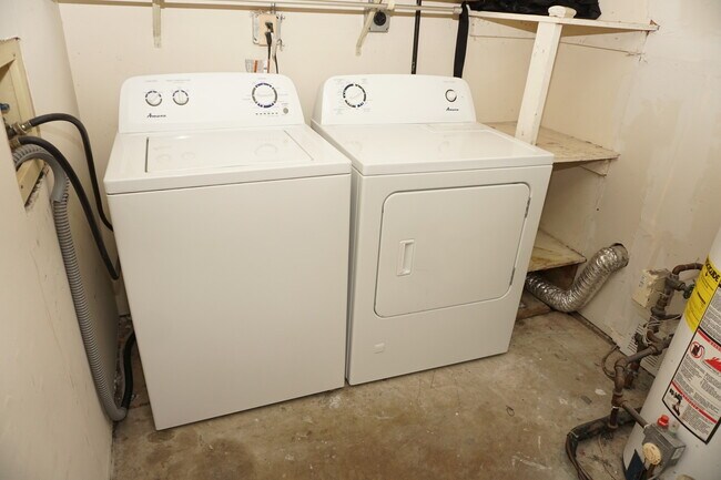 Building Photo - 3055 Timber Hill Ln