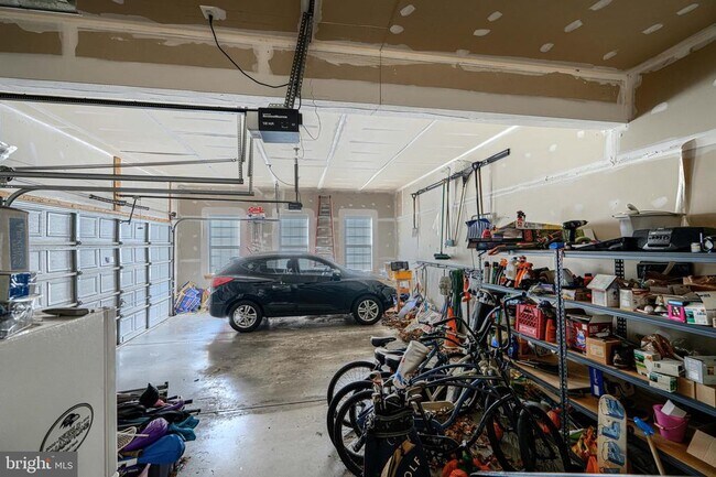 Building Photo - 1319 Martin Meadows Dr