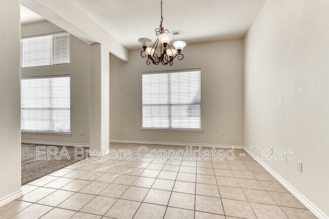 Building Photo - 22209 Sausalito Ct