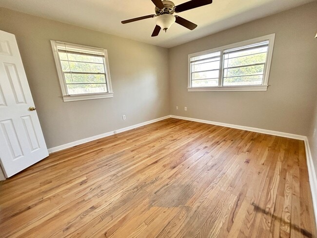 Building Photo - Cute 3-Bedroom in Central Lubbock!