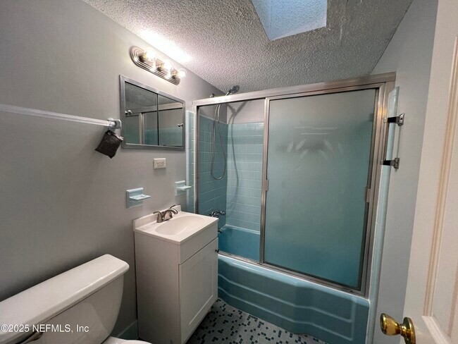 Building Photo - 11356 Renne Dr