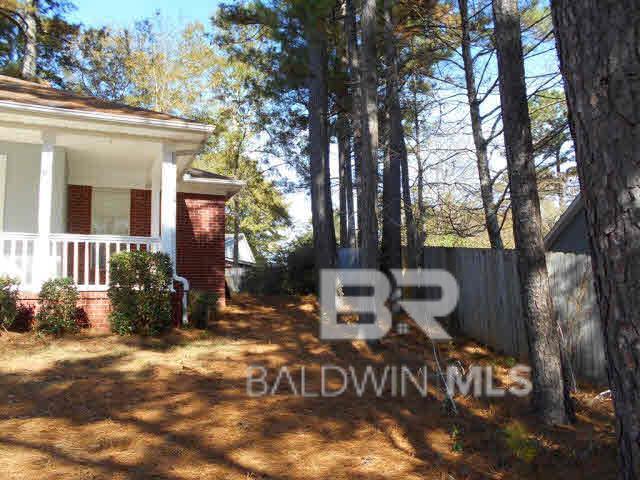 Building Photo - 104 Clay Cir