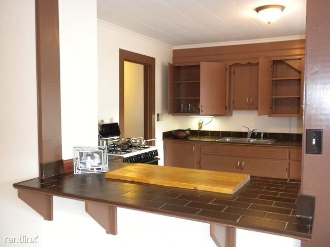Building Photo - 1 br, 2 bath Apartment - The Ark Annex Share