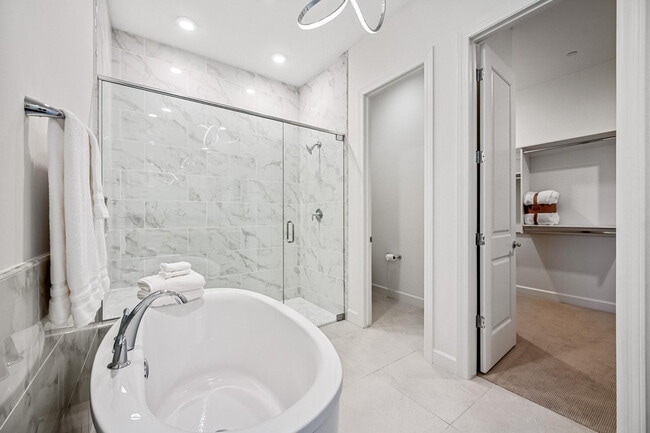 Building Photo - 12378 E Troon Vis Dr