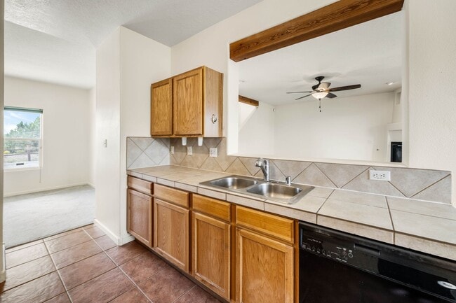 Building Photo - Spacious Two-Story Retreat