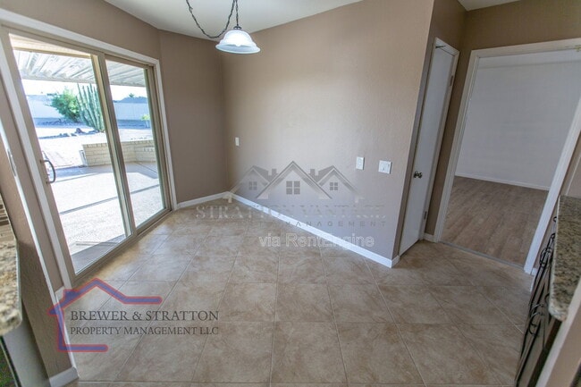 Building Photo - 18414 N 129th Ave