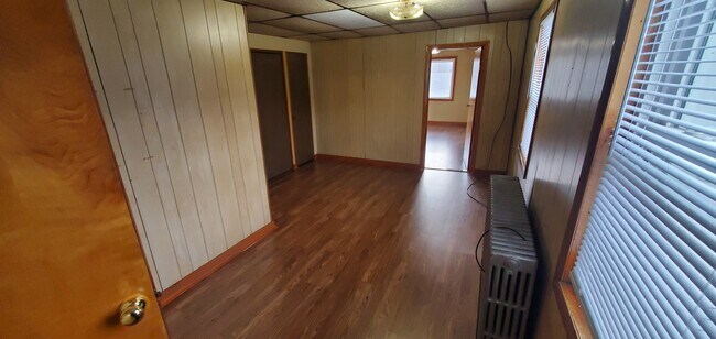 Building Photo - 530 Naylor Rd