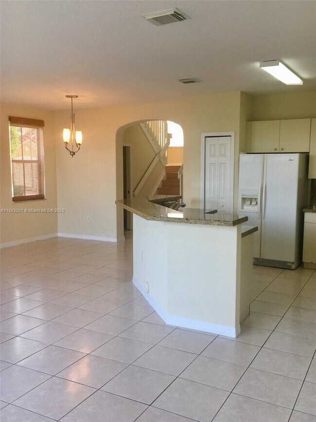 Building Photo - 8438 SW 166th Pl