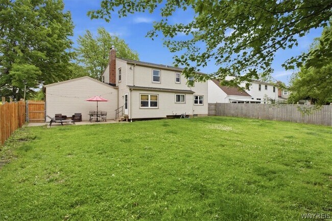 Building Photo - 15 Telfair Dr
