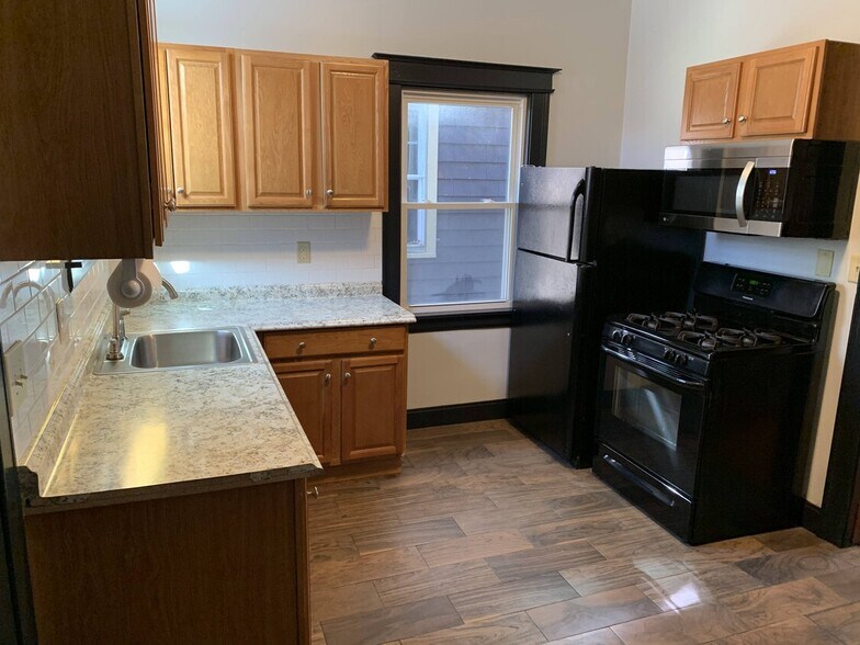 Kitchen - 47 Nicholson St
