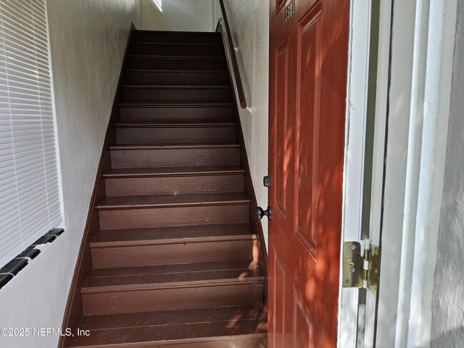 Building Photo - 3541 Post St