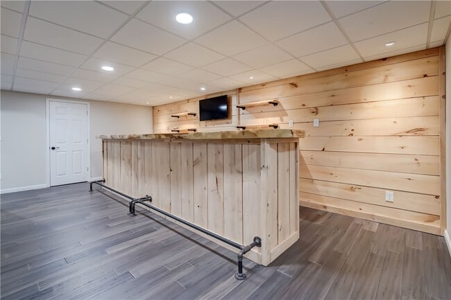 Building Photo - 83 Angels Path