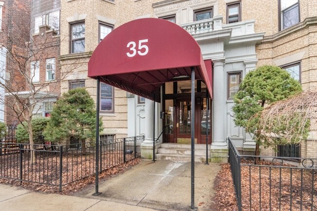 Primary Photo - 35 Queensberry St