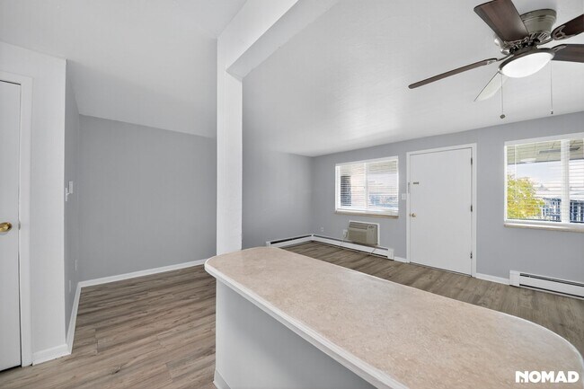 Building Photo - 1865 Fenton St