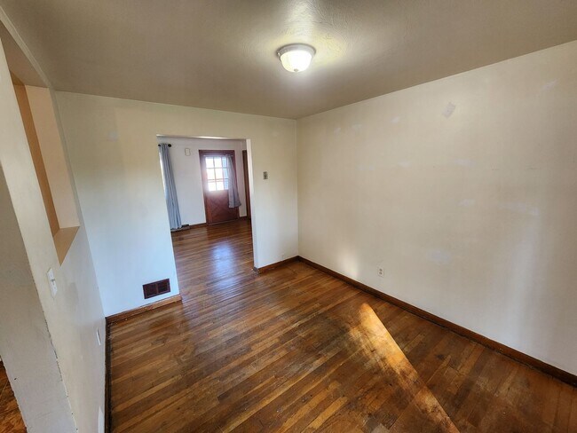 Building Photo - COMING SOON! This is a Lease-to-Own – Not ...