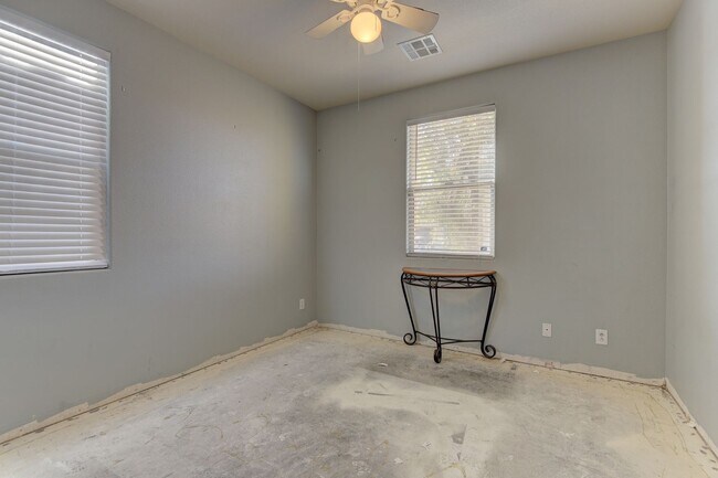 Building Photo - Single Story Home in Calico Ridge