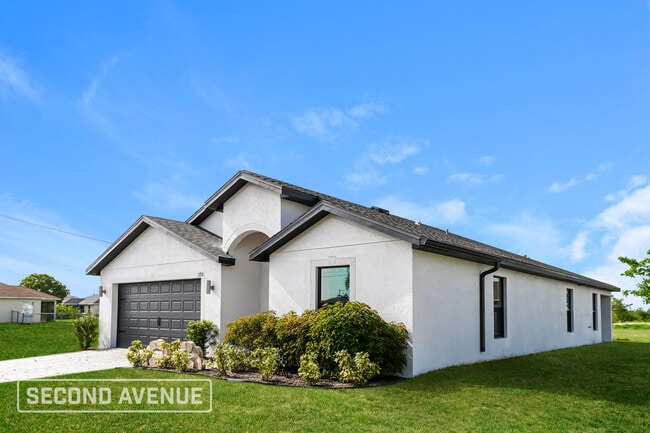 Building Photo - 1710 NW 18th St