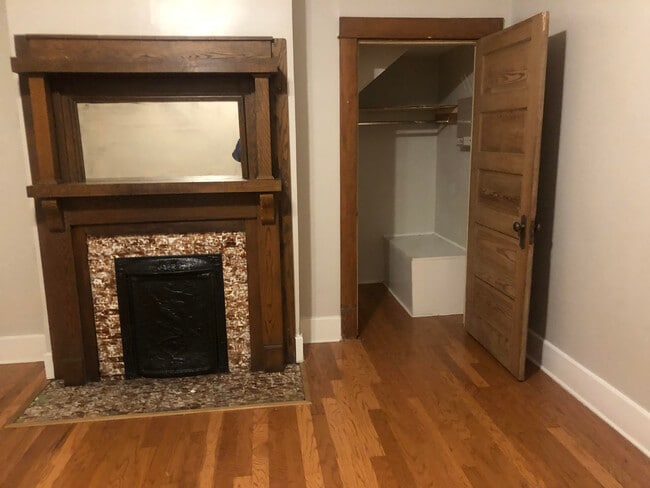 Master Bedroom - 2098 Cowden Ave