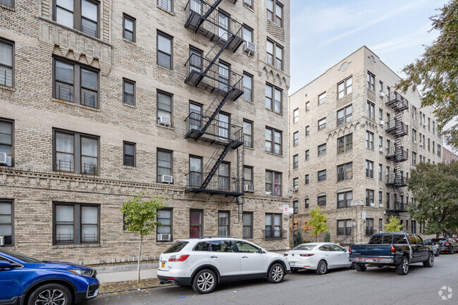 Building Photo - 2075-2081 Wallace Avenue WP Bronx, NY 10462