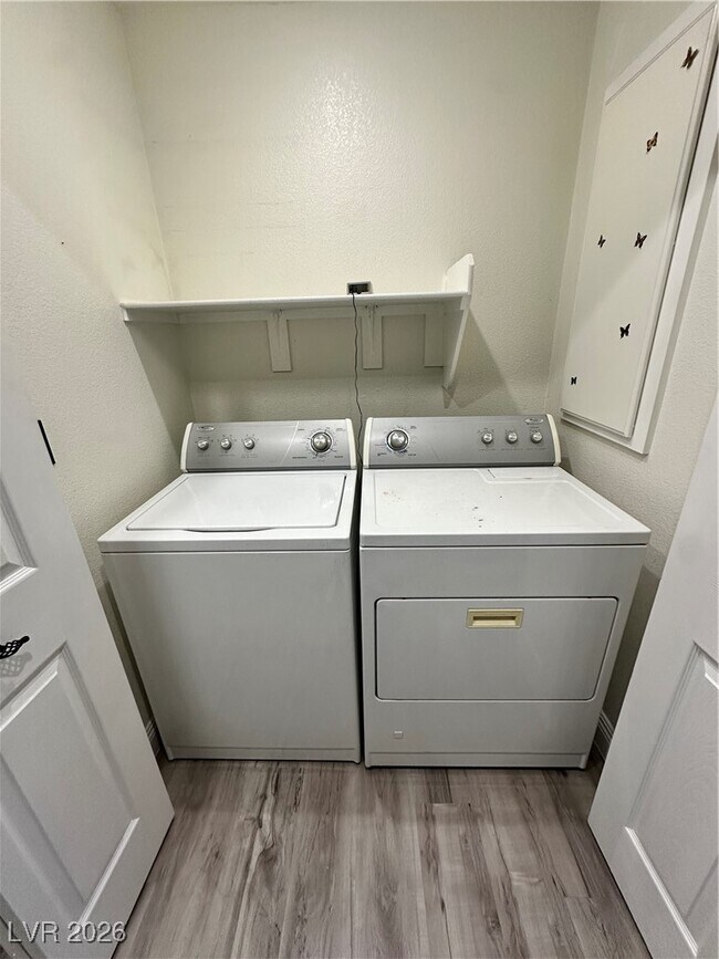 Building Photo - 8206 Annual Ridge St