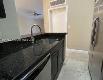 Building Photo - 2850 N Oakland Forest Dr