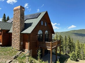 Building Photo - Charming 3-Bedroom Retreat near Idaho Springs!!