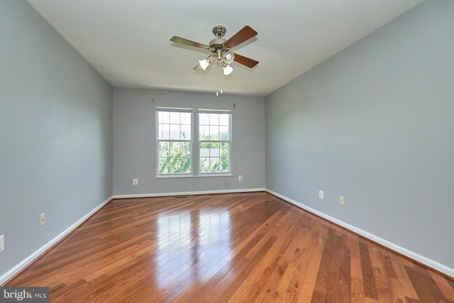 Building Photo - 44242 Frogtown Way