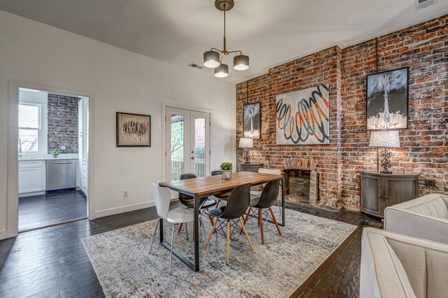 Dining Room - 719 N Meadow St