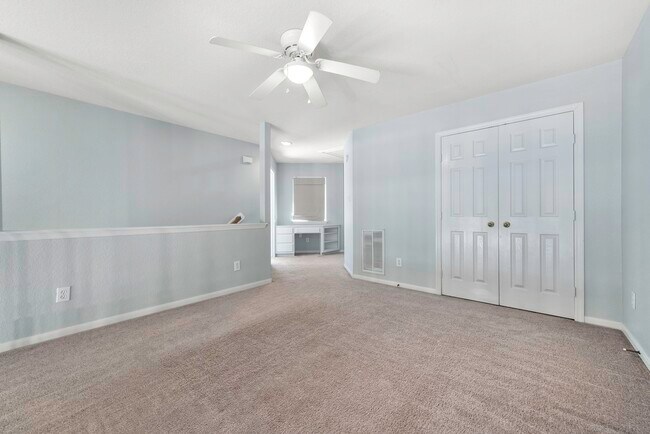 Building Photo - 99 E Greenhill Terrace Pl