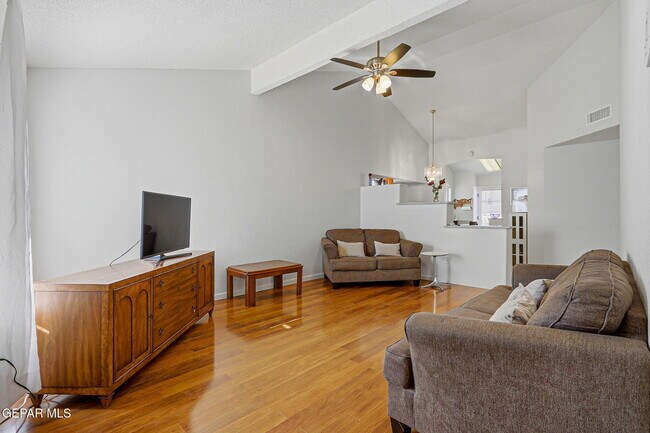 Building Photo - 11429 Chickasaw Dr